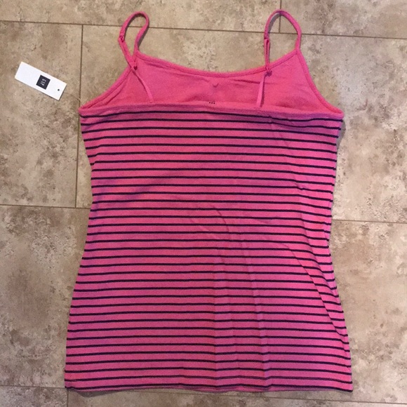 Gap Camisole - Picture 2 of 3